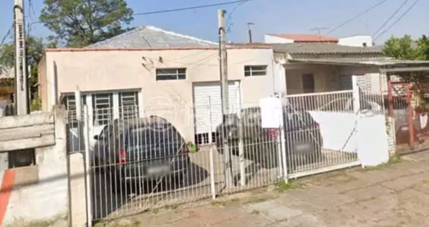 Casa com 2 quartos à venda na Rua Martim Ferreira de Carvalho, 494, Sarandi, Porto Alegre