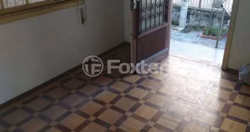 Casa com 3 quartos à venda na Rua Artur Fabião Carneiro, 35, Passo da Areia, Porto Alegre