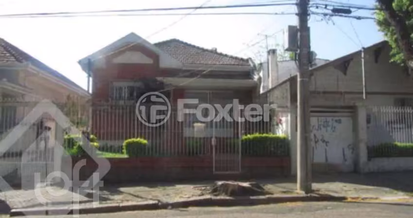 Casa com 3 quartos à venda na Rua Tobias Barreto, 112, Partenon, Porto Alegre