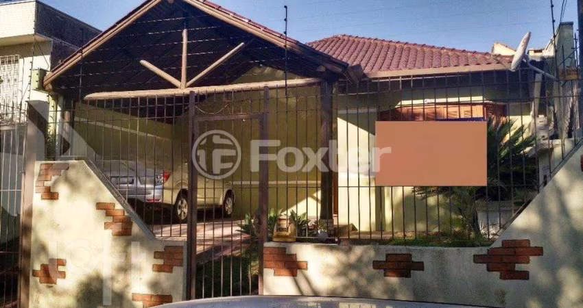 Casa com 3 quartos à venda na Rua Luiz Carniglia, 305, Sarandi, Porto Alegre
