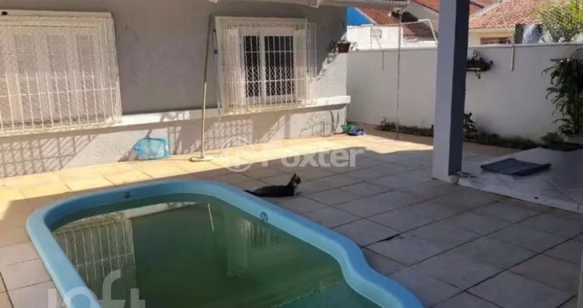 Casa com 3 quartos à venda na Rua Verona, 371, São José, Canoas