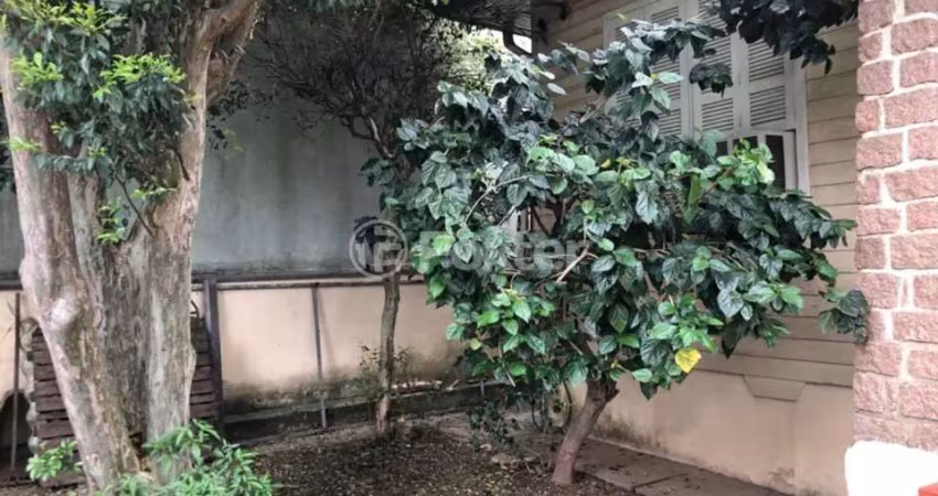 Casa com 2 quartos à venda na Rua Coelho Neto, 39, Centro, Canoas