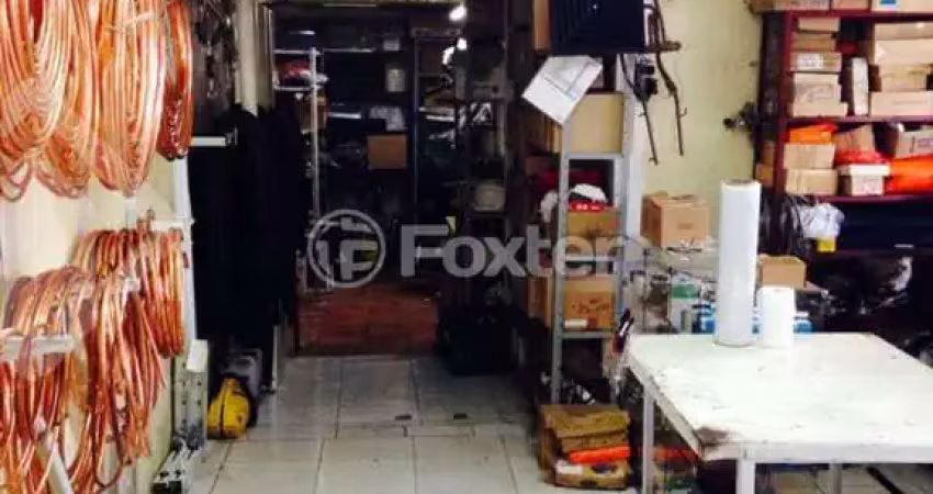 Casa com 2 quartos à venda na Avenida Assis Brasil, 1059, Passo da Areia, Porto Alegre