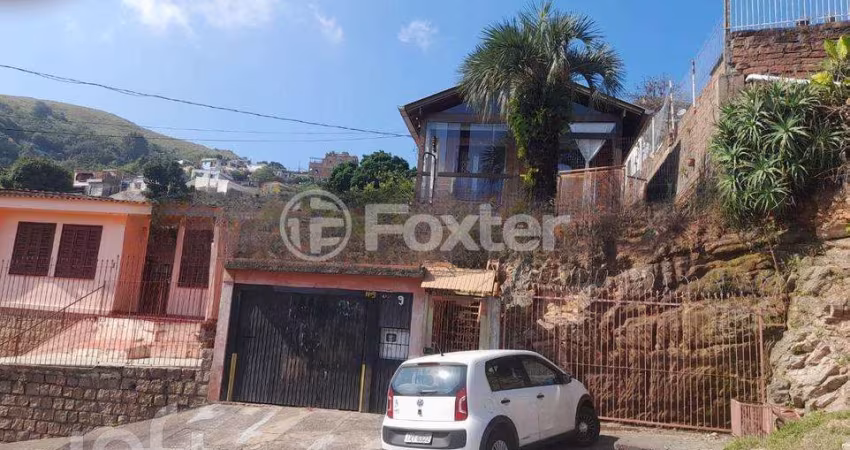 Casa com 2 quartos à venda na Rua Capitão Padilha, 9, Cascata, Porto Alegre