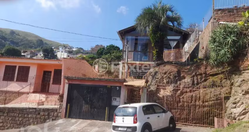 Casa com 2 quartos à venda na Rua Capitão Padilha, 9, Cascata, Porto Alegre