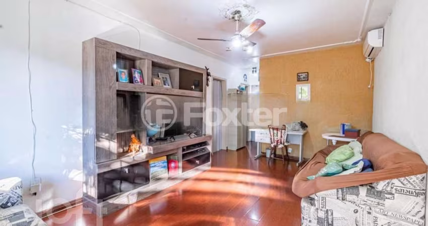 Casa com 3 quartos à venda na Rua Tobias Barreto, 552, Partenon, Porto Alegre