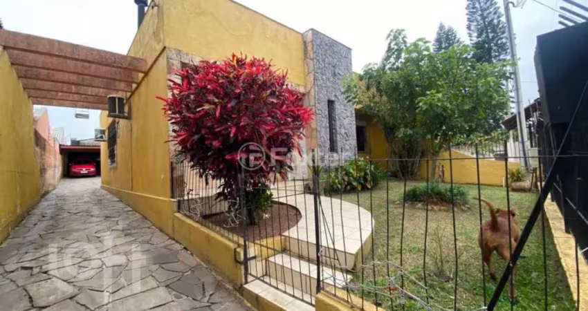 Casa com 3 quartos à venda na Rua Xingu, 573, Igara, Canoas