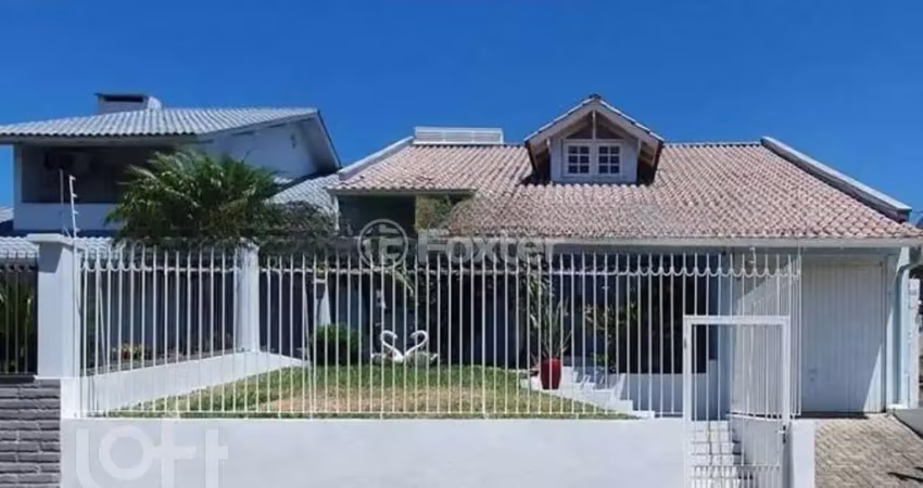 Casa com 3 quartos à venda na Rua Adriano Hugo Bender, 108, Santo Afonso, Novo Hamburgo
