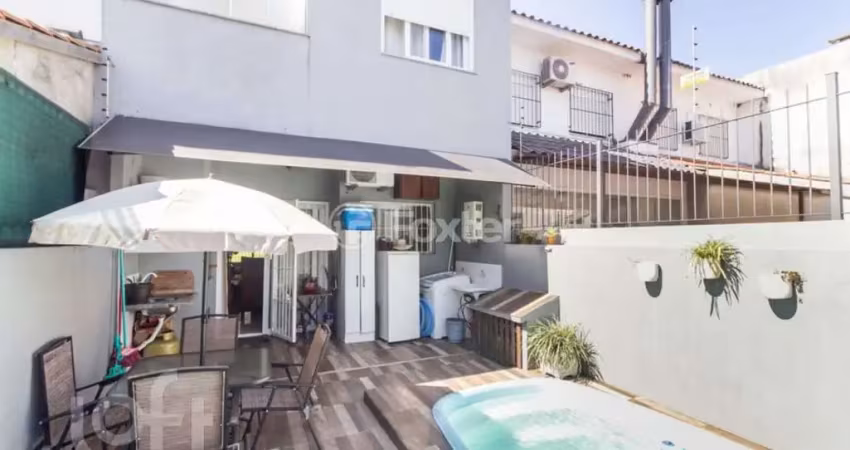 Casa com 3 quartos à venda na Rua Izar Faria Correa Sant'Anna, 97, Hípica, Porto Alegre