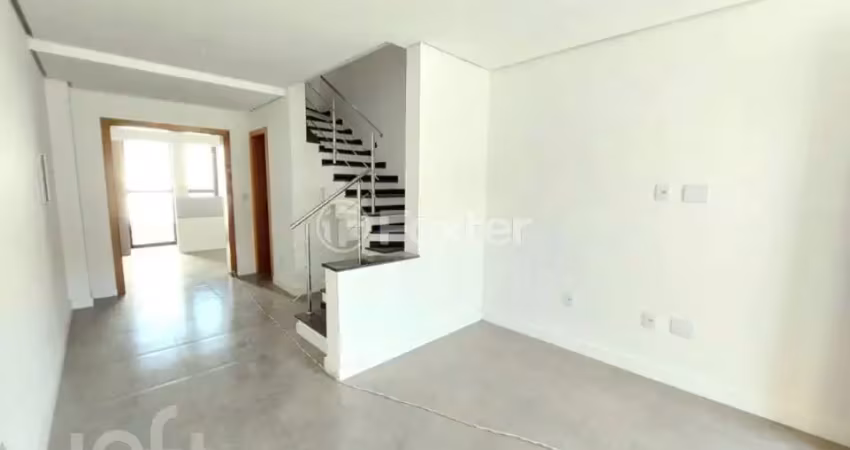 Casa com 2 quartos à venda na Rua Canísio Binsfeld, 294, Hípica, Porto Alegre