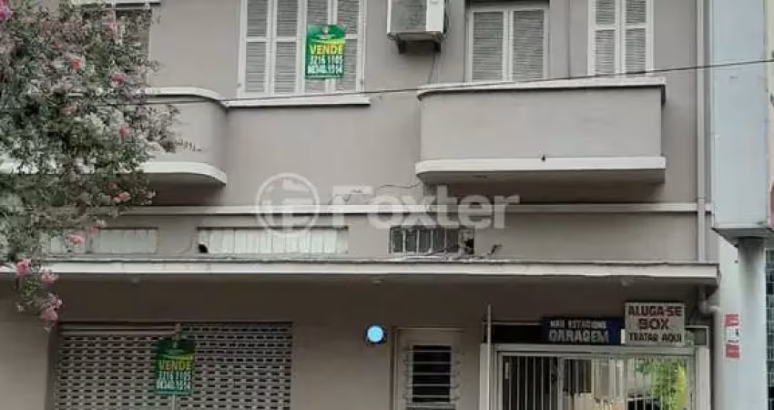 Casa com 3 quartos à venda na Avenida Presidente Franklin Roosevelt, 655, Navegantes, Porto Alegre
