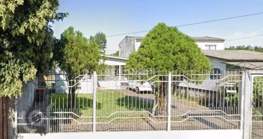 Casa com 2 quartos à venda na Rua Goiás, 367, Niterói, Canoas