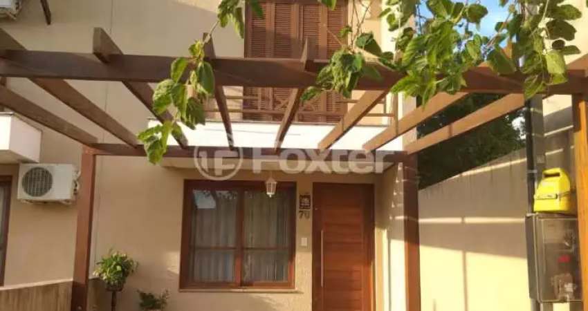 Casa com 2 quartos à venda na Rua Bernardo Profes, 70, Hípica, Porto Alegre