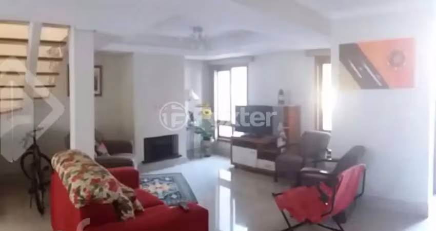 Casa em condomínio fechado com 3 quartos à venda na Rua Carlos Maximiliano Fayet, 210, Hípica, Porto Alegre