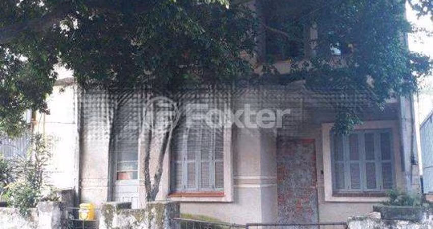 Casa com 2 quartos à venda na Rua São Francisco, 940, Santana, Porto Alegre