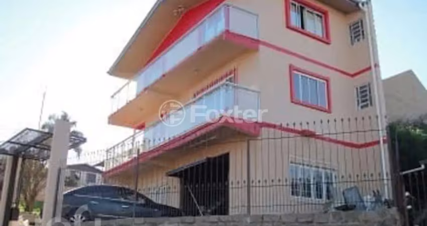 Casa com 4 quartos à venda na Rua Isidoro Adami, 37, Pioneiro, Caxias do Sul