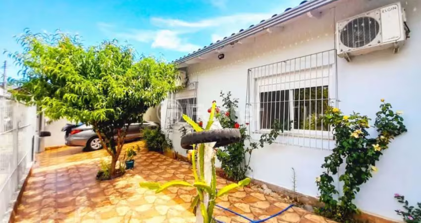 Casa com 3 quartos à venda na Rua das Orquídeas, 48, Harmonia, Canoas