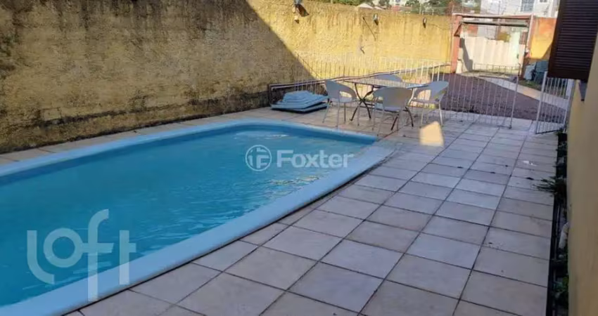 Casa com 4 quartos à venda na Rua Anchieta, 264, Teresópolis, Porto Alegre