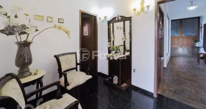 Casa com 5 quartos à venda na Rua São Cristiano, 67, Santa Tereza, Porto Alegre