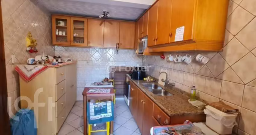 Casa com 3 quartos à venda na Rua Padre João Batista Reus, 607, Vila Conceição, Porto Alegre