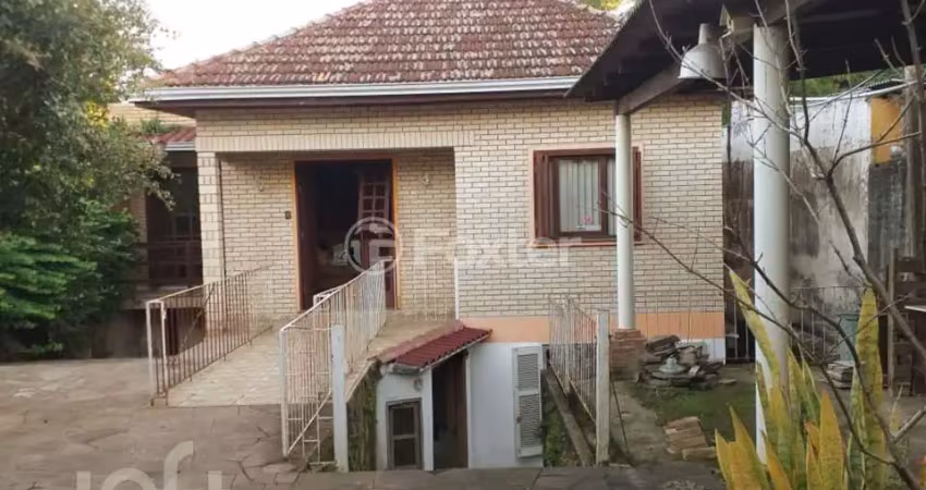 Casa com 7 quartos à venda na Avenida Ester, 139, Glória, Porto Alegre