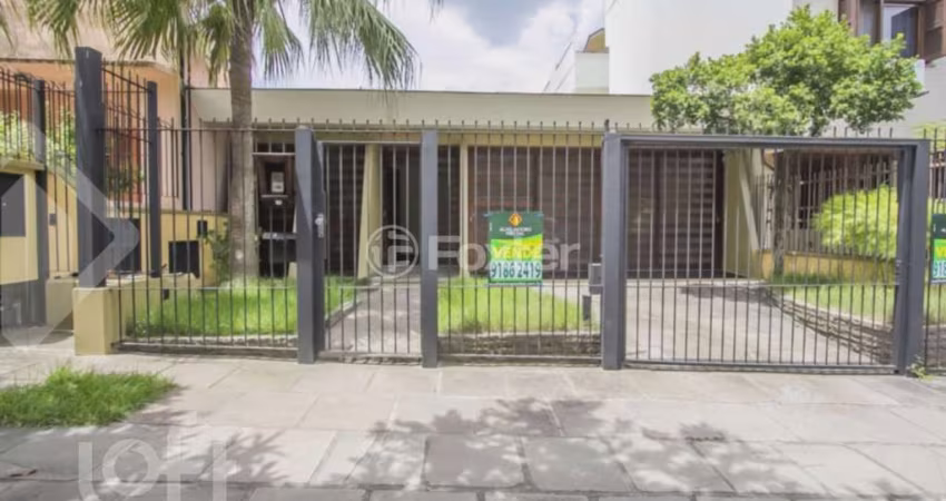 Casa com 5 quartos à venda na Rua Professor Ivo Corseuil, 344, Petrópolis, Porto Alegre