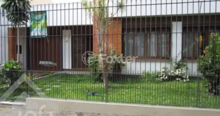 Casa com 4 quartos à venda na Rua Damasco, 162, Azenha, Porto Alegre