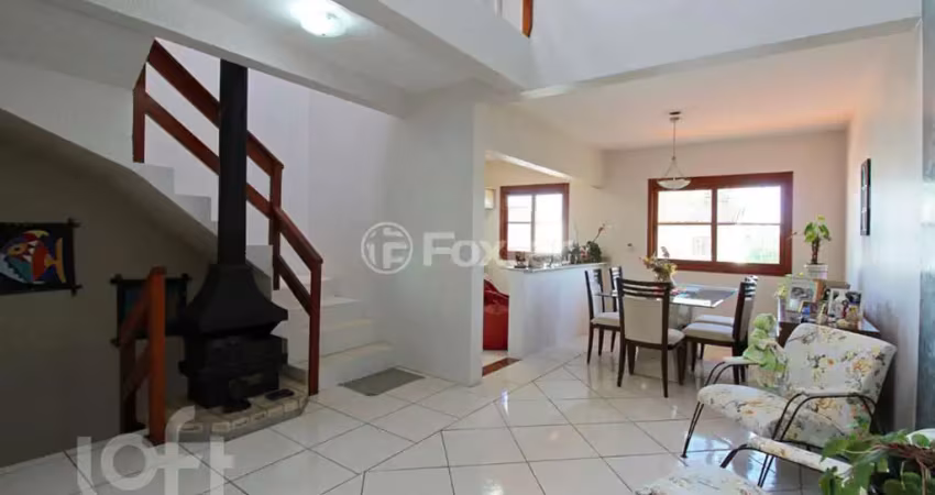 Casa com 4 quartos à venda na Rua Doutora Noemi Valle Rocha, 473, Serraria, Porto Alegre
