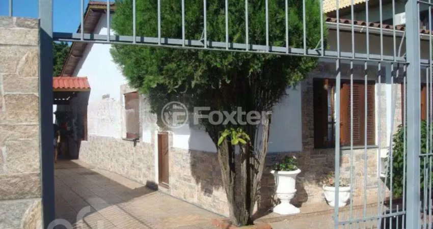 Casa com 3 quartos à venda na Rua Camaquã, 198, Camaquã, Porto Alegre