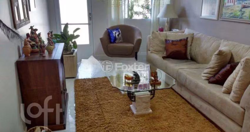 Casa com 3 quartos à venda na Rua Adroaldo Novo Correa, 305, Cavalhada, Porto Alegre