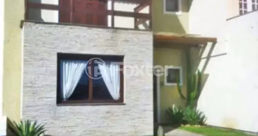 Casa com 3 quartos à venda na Rua Francisco Solano Borges, 83, Hípica, Porto Alegre
