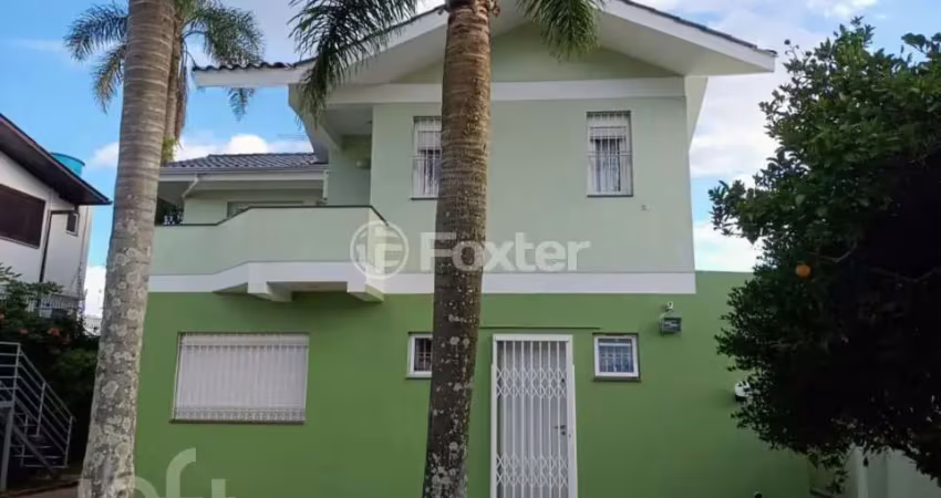 Casa com 3 quartos à venda na Rua Angelo Segalla, 354, Petrópolis, Caxias do Sul
