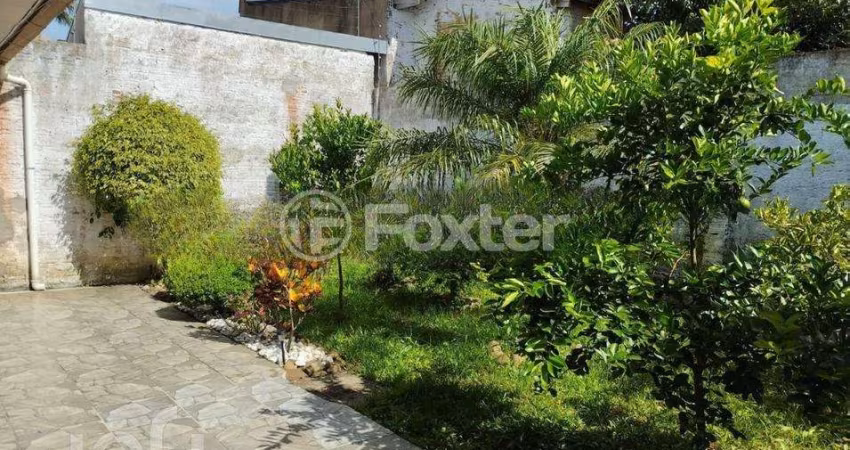 Casa com 2 quartos à venda na Quadra B Seis, 18, Guajuviras, Canoas