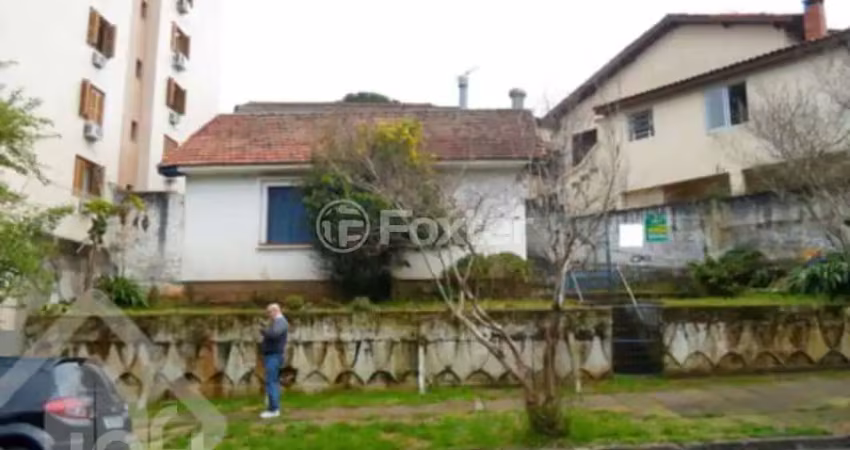 Casa com 2 quartos à venda na Rua Visconde de Duprat, 382, Petrópolis, Porto Alegre