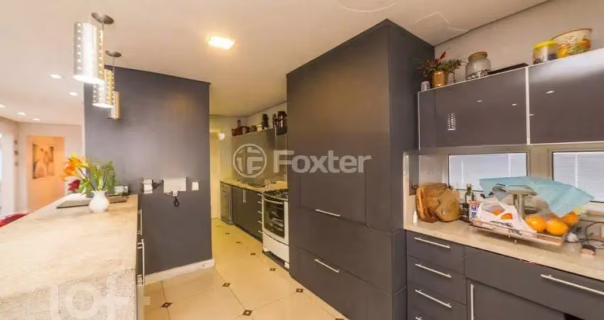 Casa com 3 quartos à venda na Rua Dona Eugênia, 842, Santa Cecília, Porto Alegre