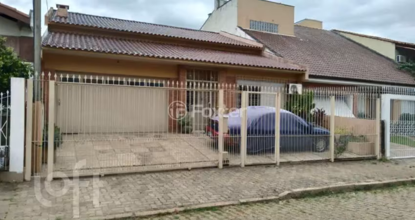 Casa com 3 quartos à venda na Rua Doutor Derly Monteiro, 490, Jardim Itu Sabará, Porto Alegre