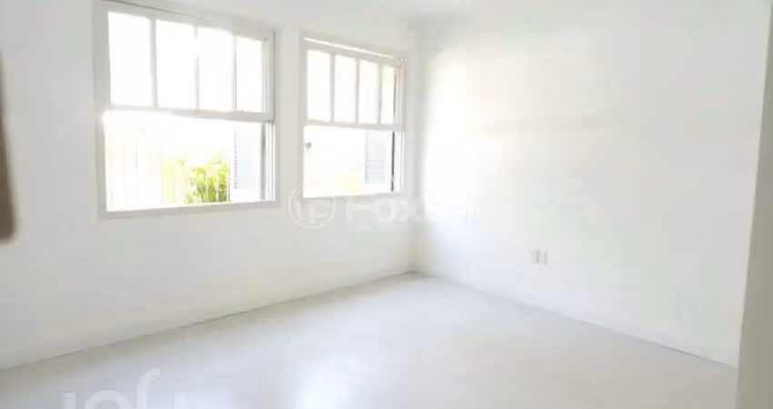 Apartamento com 2 quartos à venda na Rua Santo Antônio, 611, Floresta, Porto Alegre