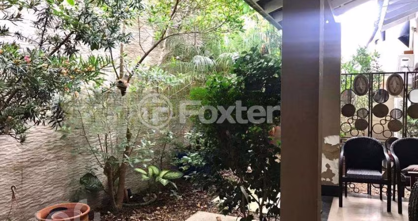Casa em condomínio fechado com 4 quartos à venda na Rua Attílio Bilibio, 120, Jardim Carvalho, Porto Alegre