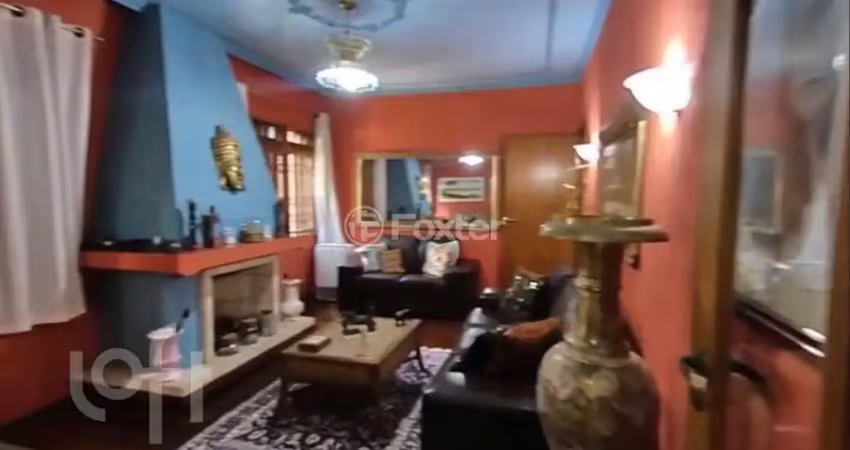 Casa com 3 quartos à venda na Rua Geraldo Souza Moreira, 156, Passo da Areia, Porto Alegre