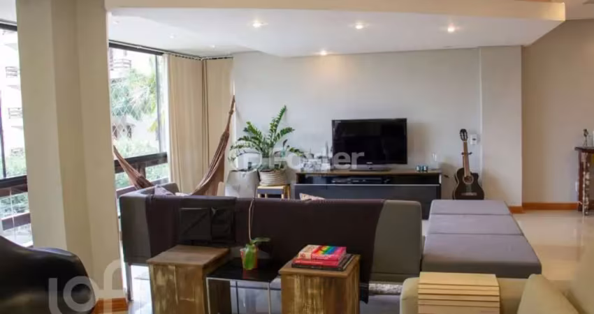 Apartamento com 3 quartos à venda na Avenida Montreal, 483, Jardim Lindóia, Porto Alegre