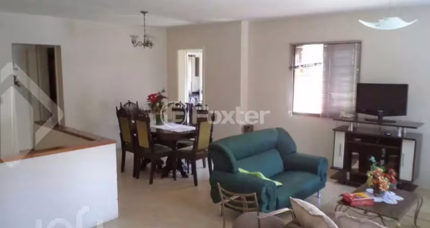 Casa com 3 quartos à venda na Rua Osvaldo Benevides Dantas, 87, Morro do Espelho, São Leopoldo