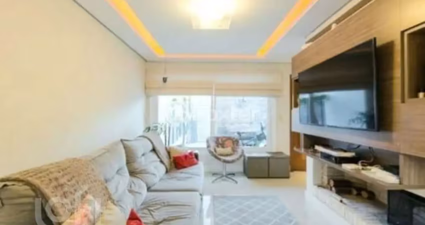 Casa com 3 quartos à venda na Rua Wilson Conceição Bona, 133, Hípica, Porto Alegre