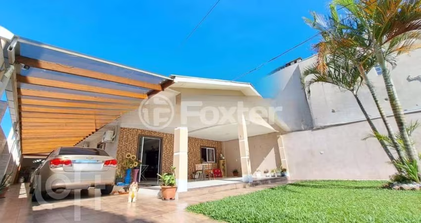 Casa com 3 quartos à venda na Rua Santos Dumont, 849, Niterói, Canoas