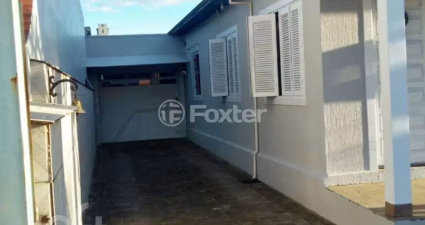 Casa com 3 quartos à venda na Rua André da Rocha, 109, Centro, Canoas