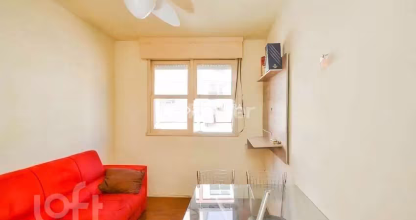 Apartamento com 2 quartos à venda na Travessa Escobar, 554, Camaquã, Porto Alegre