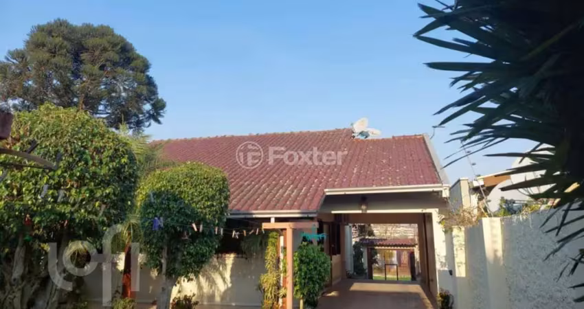 Casa com 3 quartos à venda na Rua Gildo de Freitas, 145, Jardim Planalto, Esteio
