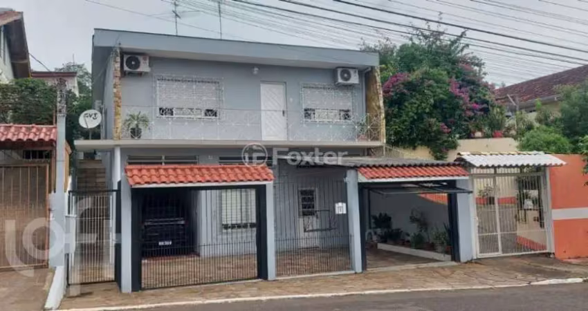 Casa com 4 quartos à venda na Rua Peru, 659, São José, Canoas