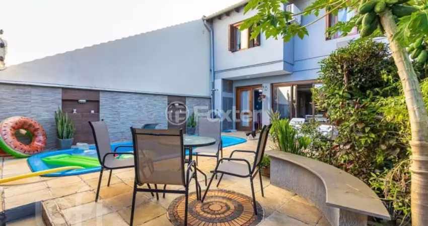 Casa com 3 quartos à venda na Rua Eurico Lara, 270, Medianeira, Porto Alegre