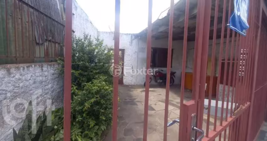 Casa com 1 quarto à venda na Avenida Outeiro, 116, Coronel Aparício Borges, Porto Alegre
