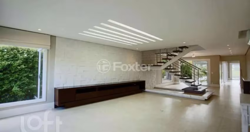 Casa em condomínio fechado com 3 quartos à venda na Avenida Juca Batista, 9000, Belém Novo, Porto Alegre